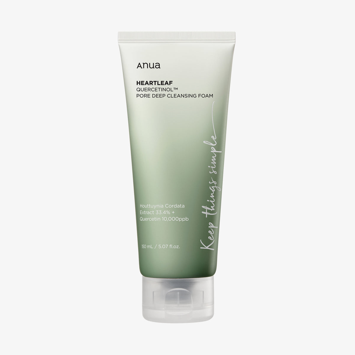 Grüne Tube Heartleaf Quercetinol Pore Deep Cleansing Foam mit minimalistischem Design und weißer Kappe.