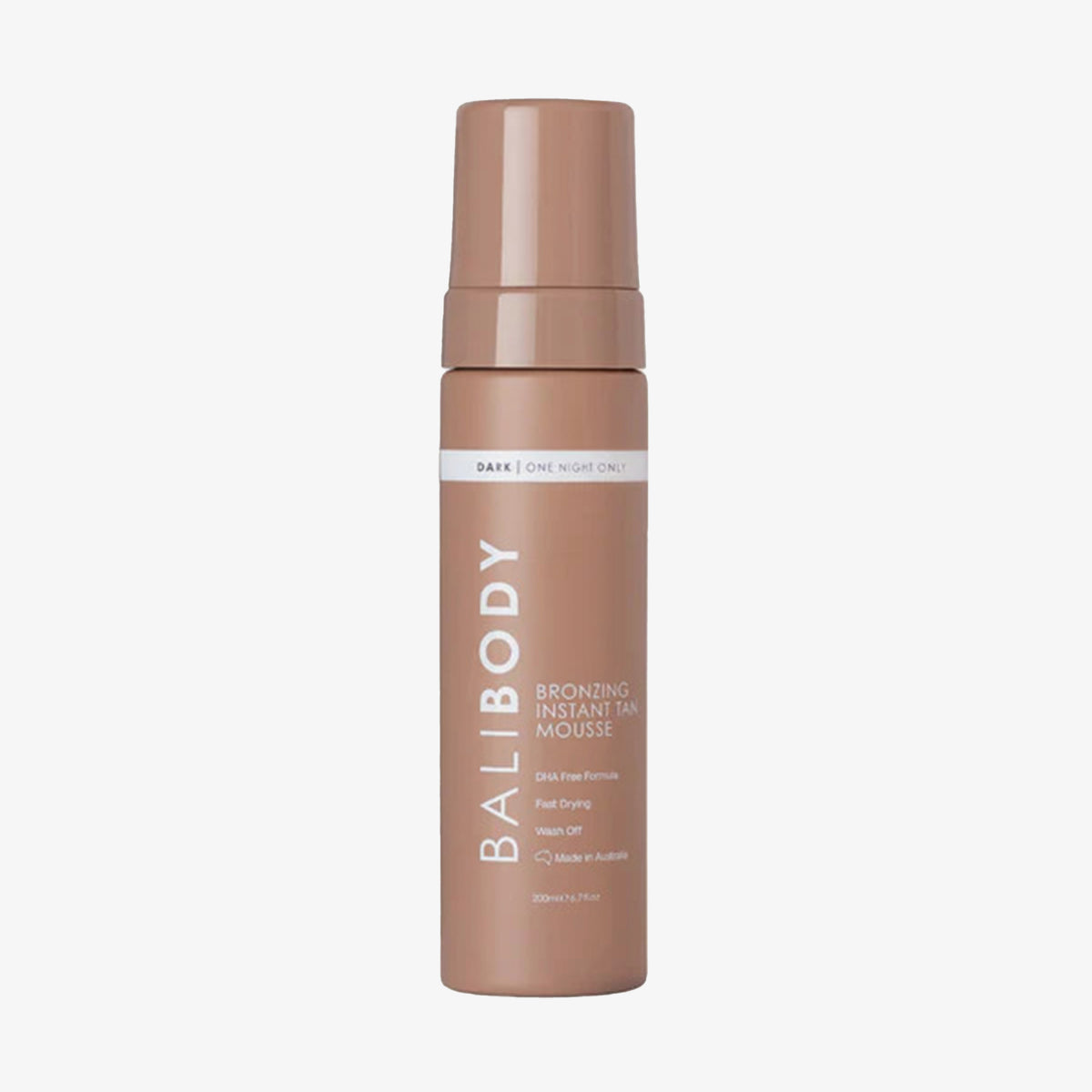 Braune Flasche Bali Body Bronzing Instant Tan Mousse (200 ml) vor weißem Hintergrund