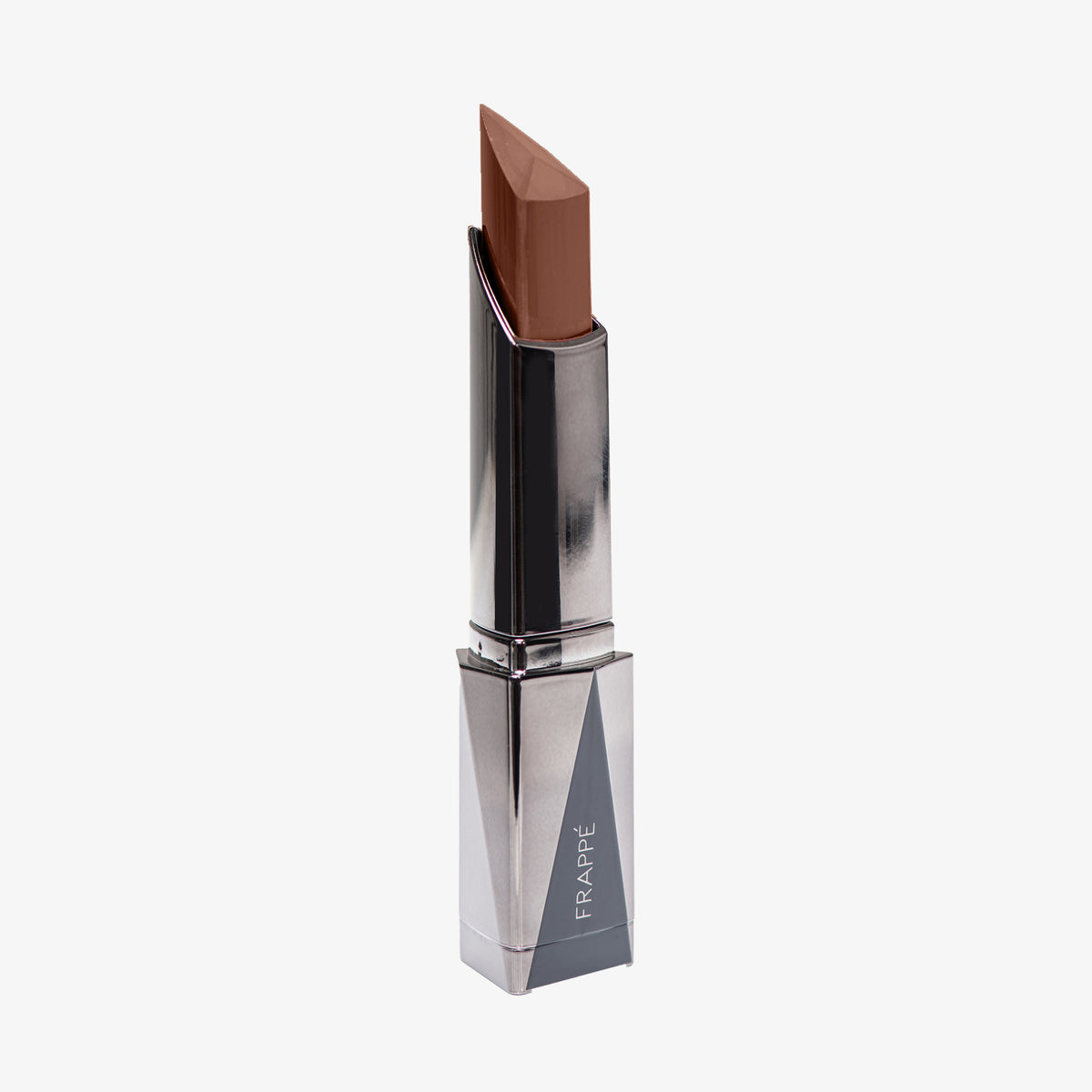Shapestick Bronze & Define Frappé in einem mittleren Braun in dreieckigem silbernem Drehgehäuse vor weißem Hintergrund.