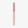 Schlanke Tube des Catrice Colour Cushion Juicy Lip Oils in Rosé-Gold und Nude, elegant und minimalistisch vor weißem Hintergrund.