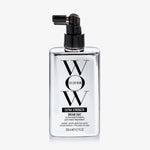 Eine silberne Sprühflasche Color Wow Dream Coat Extra Strength mit schwarzem Sprühspender vor weißem Hintergrund.