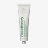 Weiße Tube Bakuchiol Firming Daily Moisturiser mit grünem Text vor weißem Hintergrund.