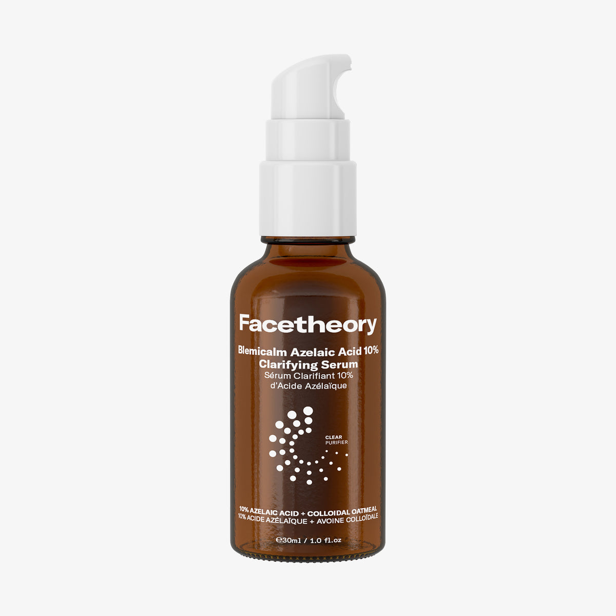 Braune Glasflasche des Blemicalm Azelaic Acid 10% Clarifying Serum mit weißem Pumpspender vor weißem Hintergrund.