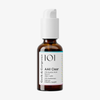 Eine braune Glasflasche für Serum mit einer weißen Pumpe, beschriftet mit „Geek & Gorgeous AAll Clear 15 % Azelainsäure-Serum“.