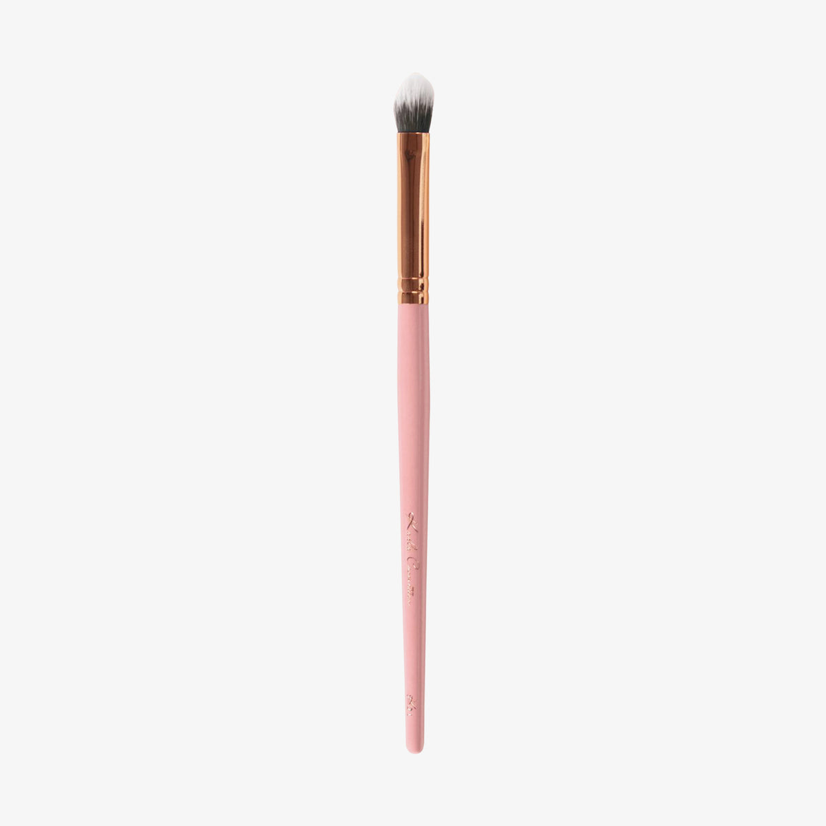 Der K21: Pack and Blend mit rosa Griff, goldener Zwinge und schwarz-weißen Borsten.