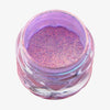 Offener transparenter Tiegel des Opal Moonstone Loose Multichrome Eyeshadow Happy Bunny mit lila-rosa schimmerndem Pigment auf weißem Hintergrund.