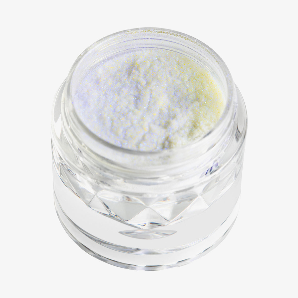 Offener transparenter Tiegel des Opal Multichrome Loose Eyeshadow Insomnia mit lila-weiß-opal schimmerndem Glitzer auf weißem Hintergrund.