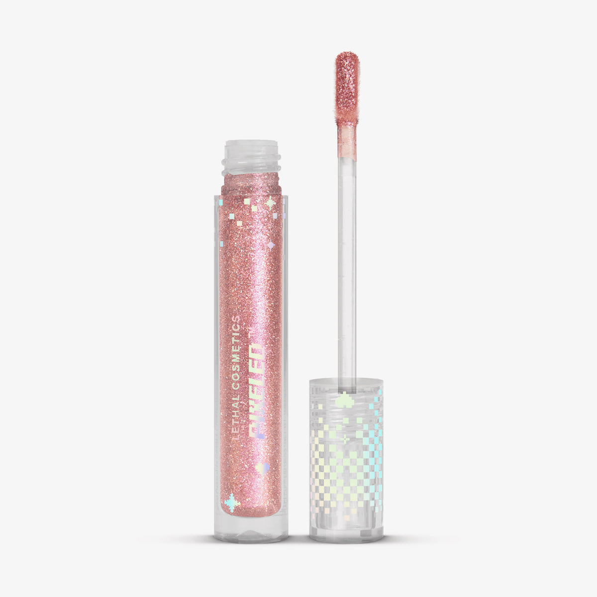 Geöffnete transparente Tube PIXELED™ Lip Gloss Bit von Lethal Cosmetics mit rosa glitzerndem Inhalt neben Applikator mit holografischer Kappe.