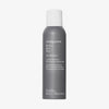 Graue Dose Living Proof Perfect Hair Day Trockenshampoo mit weißem Deckel vor weißem Hintergrund.