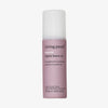 Altrosa Flasche Living Proof Restore Repair Leave-In mit weißem Deckel vor weißem Hintergrund.