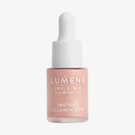 Mattierte transparente Flasche Lumene INVISIBLE ILLUMINATION Illuminizer Rosy Dawn mit einem weißen Tropfverschluss.