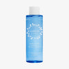Eine blau-transparente Flasche Lumene Nordic Hydra [LÄHDE] Hydration Boost Toner mit weißer Schrift und weißem Verschluss.