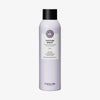 Hellviolette Flasche maria nila Texture Spray mit schwarzer Kappe ist vor einem weißen Hintergrund abgebildet.