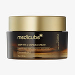 Ein 55-g-Tiegel Deep Vita C Capsule Cream mit goldenem Deckel, enthält Vitamin C und Niacinamid.