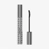 Die Femuline™ von Mesauda Beauty besteht aus einer silbernen Mascara-Tube mit geometrischem Muster und einem geschwungenen Applikator daneben.