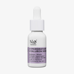 Eine weiße Tropfflasche von Nø Cosmetics Hyperdration® Hyaluron Serum auf weißem Hintergrund.