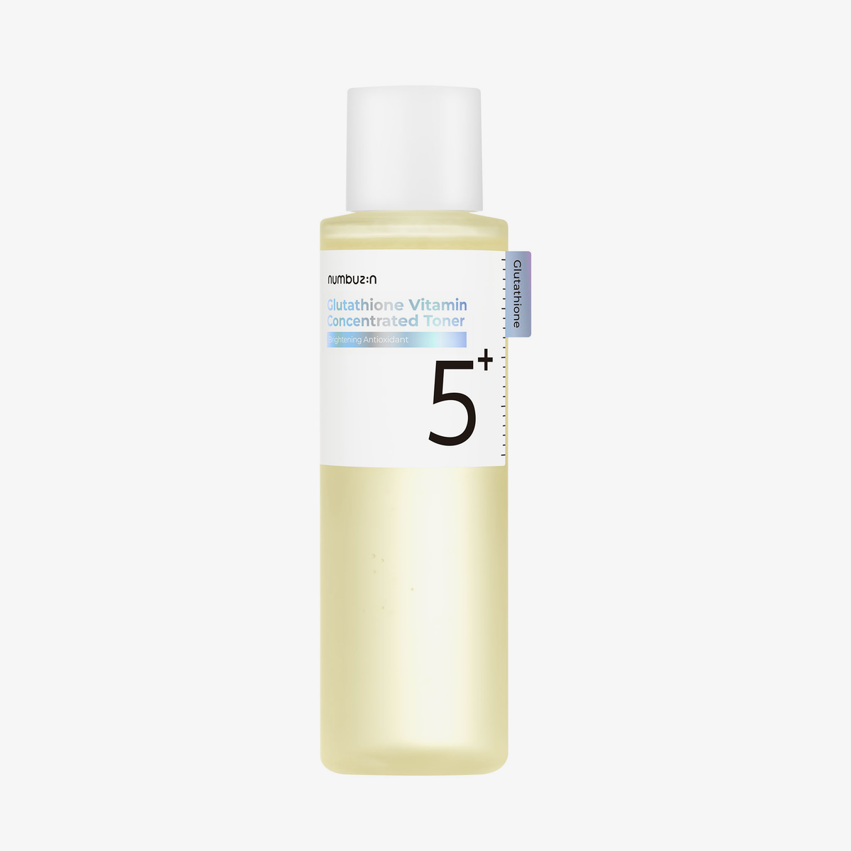 Durchsichtige Flasche mit „Numbuzin No. 5+ Vitamin Boosting Essence Toner“, 200 ml, mit weißem Etikett und der fettgedruckten Aufschrift „5+“.