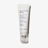 Eine 50-ml-Tube Nr. 0,5 Scalp Longevity Treatment mit weißer Verpackung und schwarzem Text liegt auf weißer Fläche.