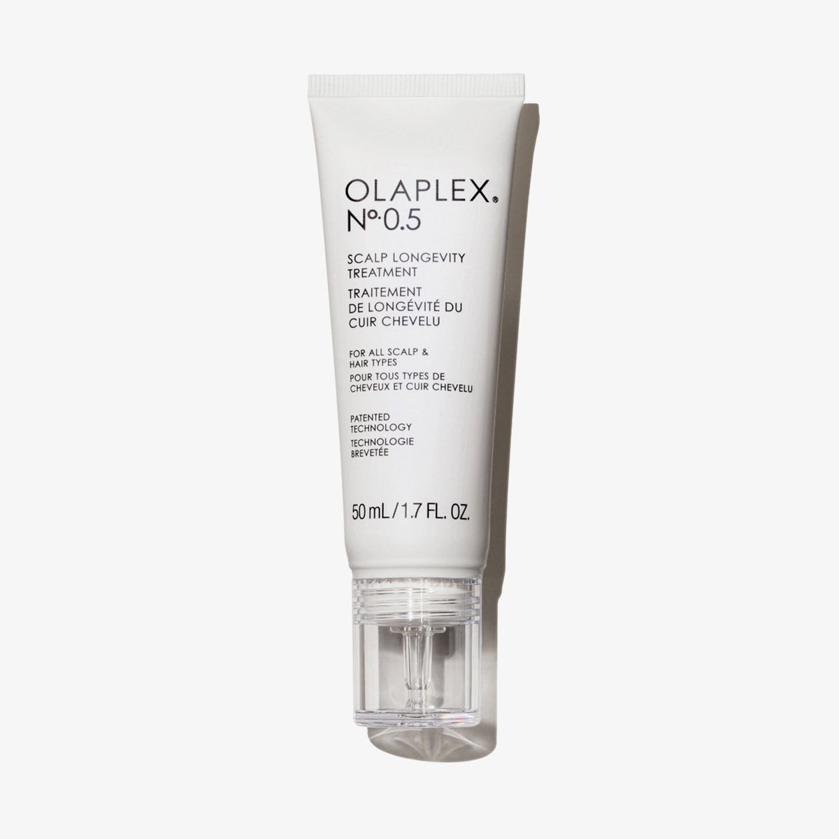 Eine 50-ml-Tube Nr. 0,5 Scalp Longevity Treatment mit weißer Verpackung und schwarzem Text liegt auf weißer Fläche.