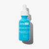 Blaue Pipettenflasche Hyaluronsäure-Vitamin-C-Serum in 30 ml von Timeless Skin Care auf weißem Hintergrund.