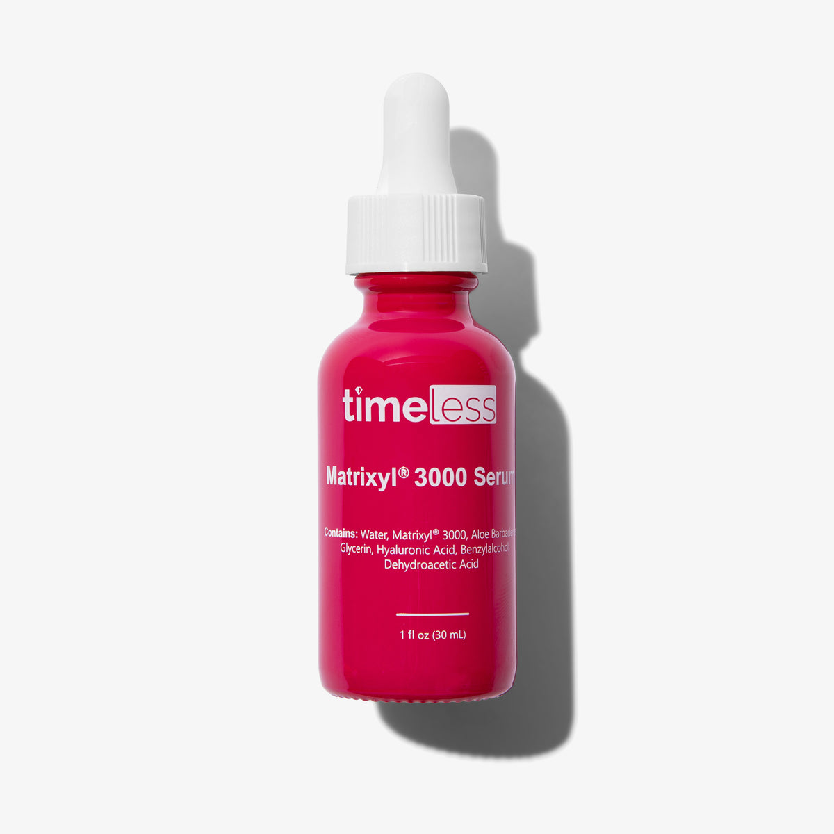 Eine pinke Pipettenflasche von Timesless Skin Care mit 30 ml Matrixyl 3000 Serum vor weißem Hintergrund.