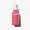 Eine leuchtend rosa Tropfflasche mit 30 ml Matrixyl Synthe’6 Serum steht vor einem weißen Hintergrund.