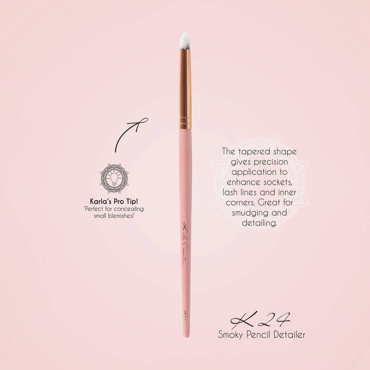 Der K24 Smoky Pencil Detailer Brush mit rosa Griff und kurzen spitz zulaufenden Borsten.