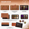 Danessa Myricks Beauty Lightwork Palette VIII Freedom mit herausnehmbaren Einsätzen, die Farbkombinationen, Kombinationsmöglichkeiten und eine Schutzhülle zeigen.