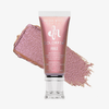 Eine Tube Danessa Myricks Beauty Colorfix Foils flüssiges Glitzerpigment im Farbton Alien.
