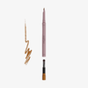 Dominique Cosmetics Lip Frame Pencil in Beige-Braun (Dulce de Leche), mit einem Pinsel an einem Ende und einem zugehörigen Muster auf weißem Hintergrund.