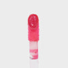 Nahaufnahme des Glazed Sugar Applikators von LH Cosmetics mit pink glitzerndem Lipgloss auf weißem Hintergrund.