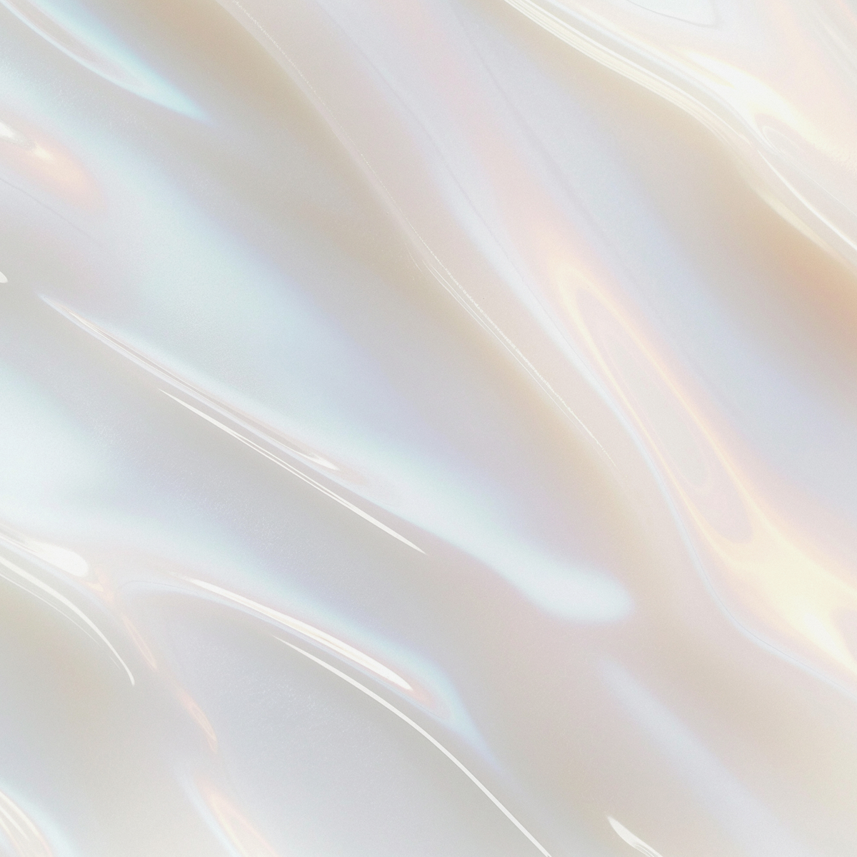 Nahaufnahme der weißen seidigen Textur des Living Proof High-Shine Gloss mit  welliger Oberfläche und perlmuttartigem Glanz.