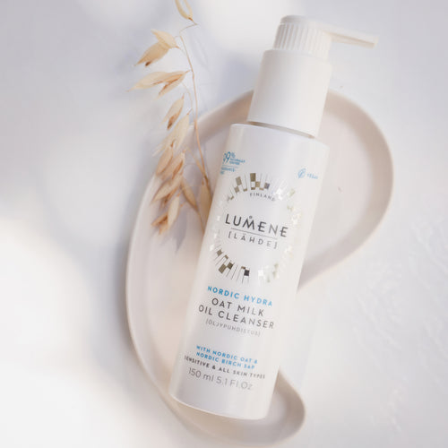 NORDIC HYDRA [LAHDE] Oat Milk Oil Cleanser