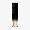 Der Galactic Shadow Flüssigliedschatten von Mesauda Beauty in einer rechteckigen Tube mit dem Mesauda-Label auf einer schwarzen Kappe.
