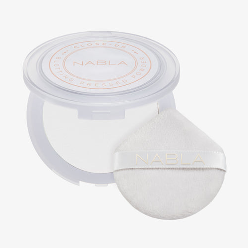 Close-Up Blotting Pressed Powder