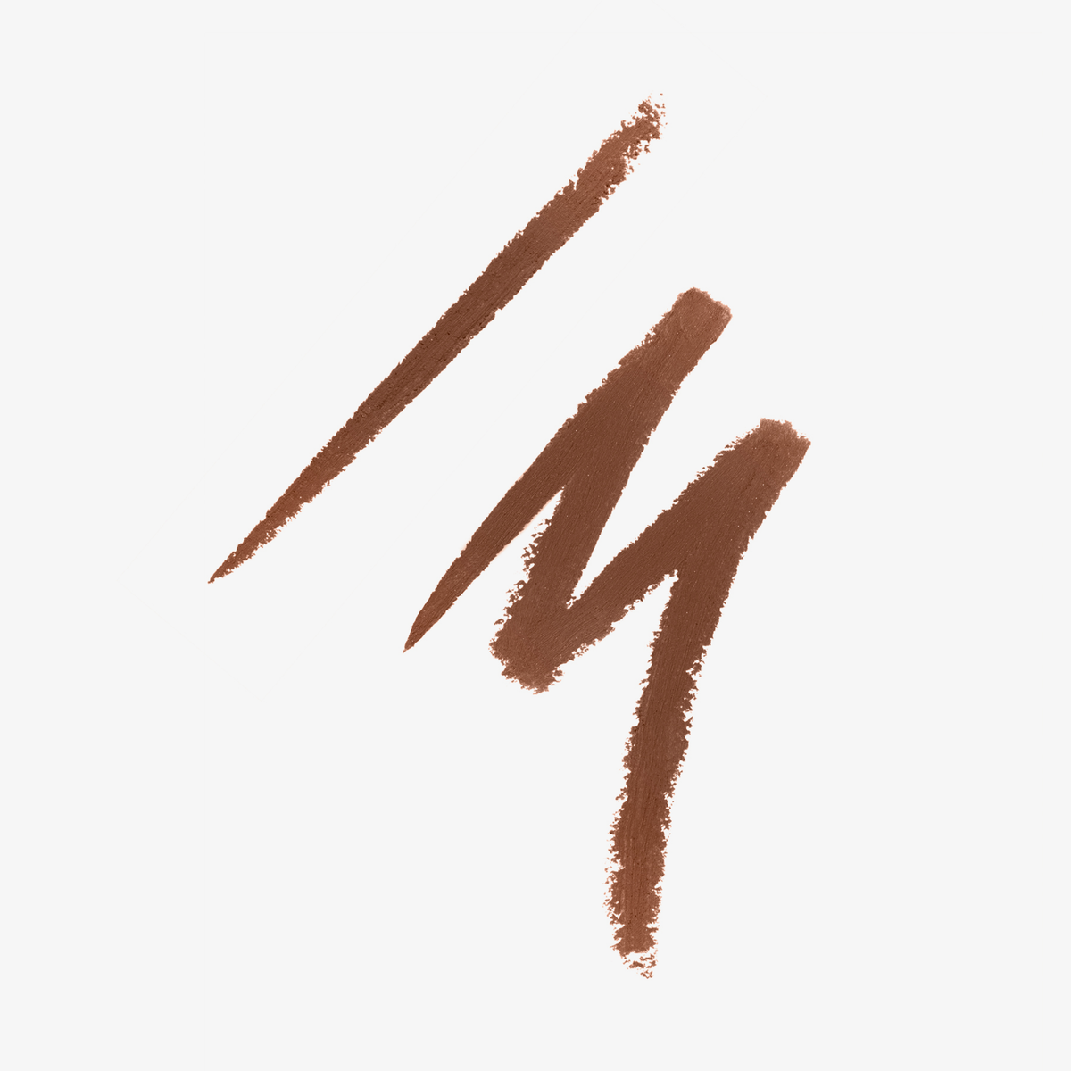 Drei braune, unterschiedlich dicke Linien auf weißem Hintergrund, gemalt mit einem cremigen Kajalstift – zeigen die Farbintensität und Textur.