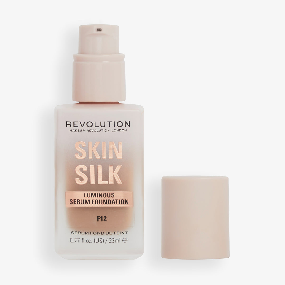 Eine Flasche Skin Silk Serum Foundation ohne Deckel, Farbton F12.