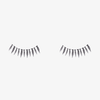 SWEED Nikki Defined Underlash: Lange, dunkle Wimpern auf geschlossenen Augenlidern vor einem schlichten weißen Hintergrund.