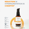 Die Flasche mit dem aufhellenden und aufhellenden Vitamin-C-Serum mit 10 % Ascorbinsäure und 0,5 % Ferulasäure soll Hyperpigmentierung in 3 Monaten reduzieren.