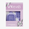 Das UNbrush Pastel Duo Set besteht aus lavendelfarbenen Haarbürsten in einer pastellrosa und silbernen Geschenkbox und ist Teil der Unbrush Pastel Collection.