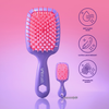 Große und kleine violette UNbrush- und Super-Mini-Set-Entwirrbürsten in Neon-Violett mit rosa Borsten, Symbolen für die Anwendung bei nassem bzw. trockenem Haar und leichtem Design.