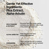 Das Rice Enzyme Brightening Cleansing Powder enthält einen Text, der die Vorteile von Reisextrakt, Alpha-Arbutin und Ceramiden für die Hautpflege hervorhebt.