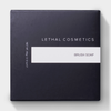 Viereckige Schachtel mit der Aufschrift Lethal Cosmetics Brush Soap und einem minimalistischen Schwarz-Weiß-Design.