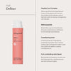 Eine Flasche Living Proof Curl Definer mit den Vorteilen und Inhaltsstoffdetails daneben.