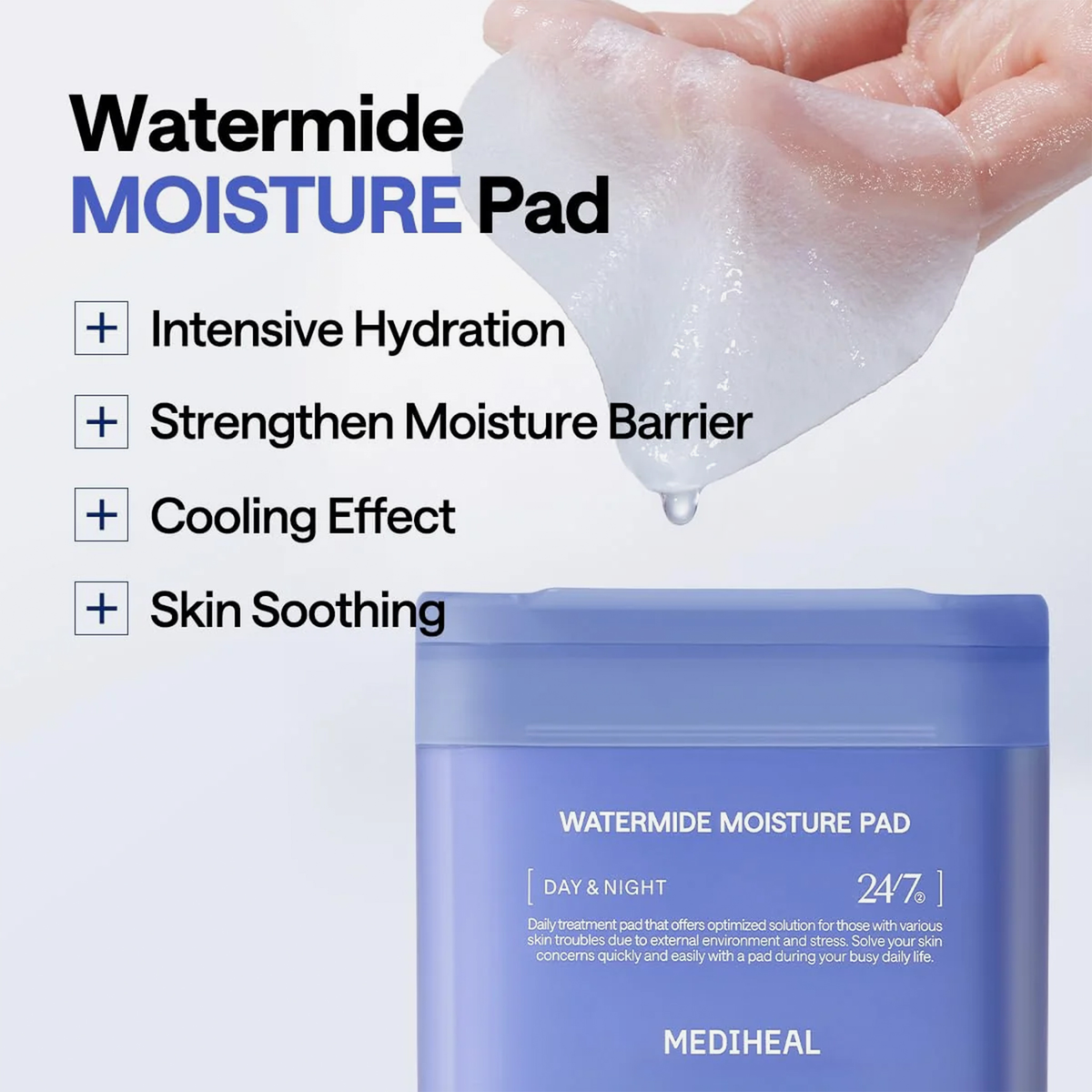 Eine Hand, die ein feuchtes „Mediheal Watermide Moisture Pad“ über dessen blauem Behälter hält, daneben sind die aufgeführten Vorteile aufgeführt.