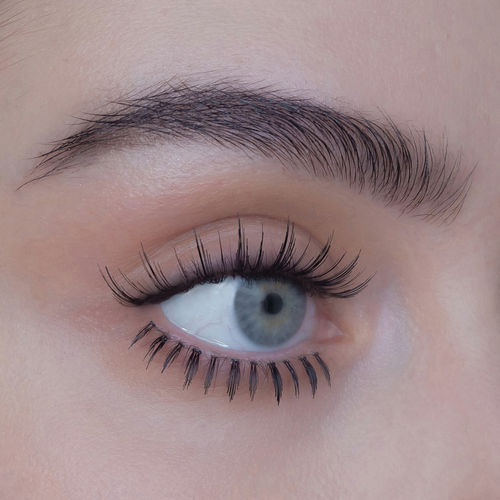 Nikki Defined Underlash