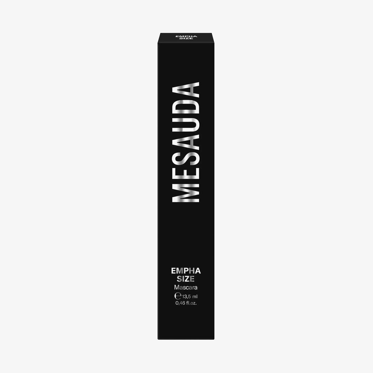 Schwarze rechteckige Schachtel mit silberne Aufschrift Mesauda Emphasize Mascara vor weißem Hintergrund.