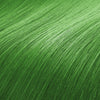 Nahaufnahme von leuchtend grünem Haar, erzielt mit der Lealuo Galaxy Paint Earth Green.
