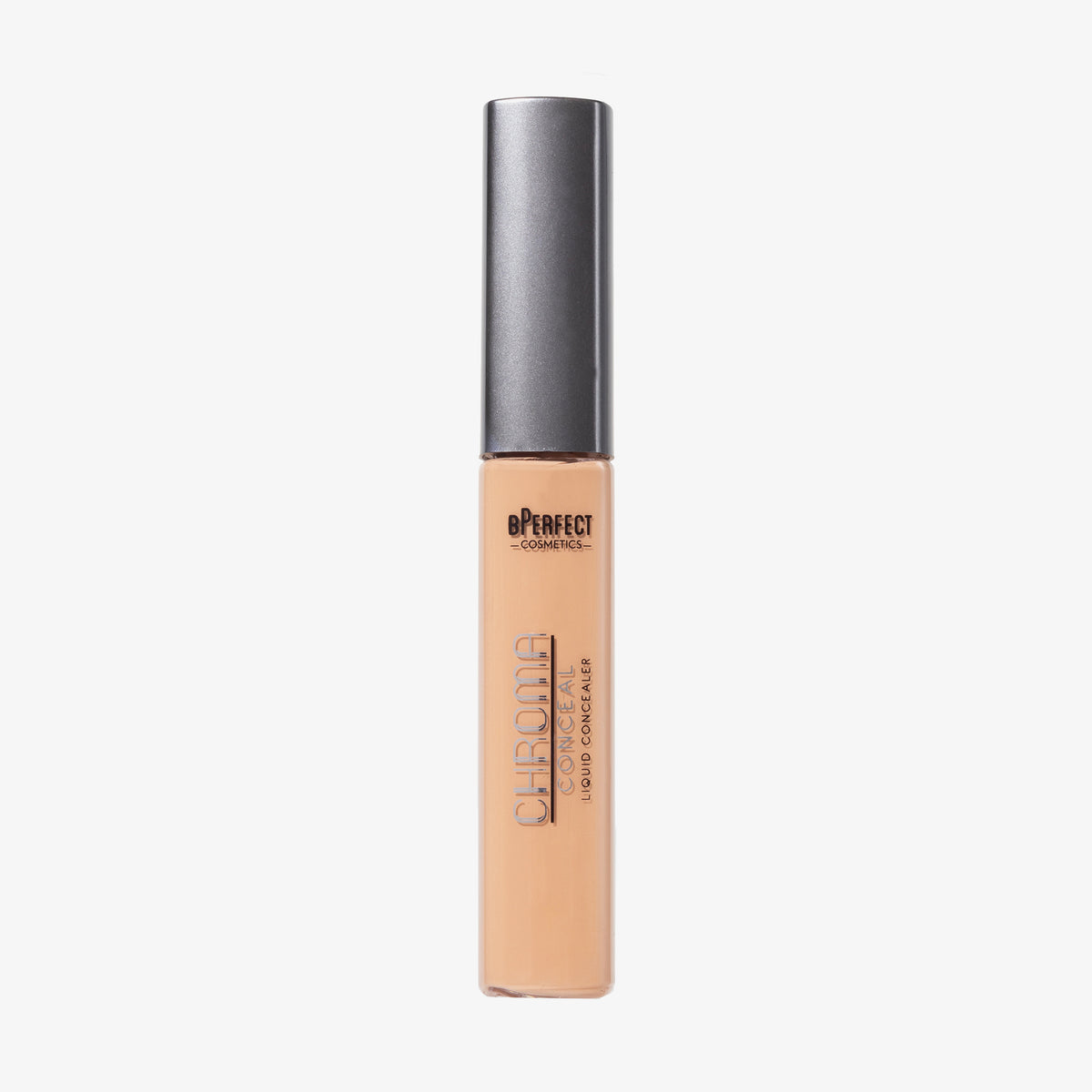 Eine Tube Chroma Conceal Liquid Concealer im mittlerem Farbton C3, grauer Kappe und durchsichtigem Körper.