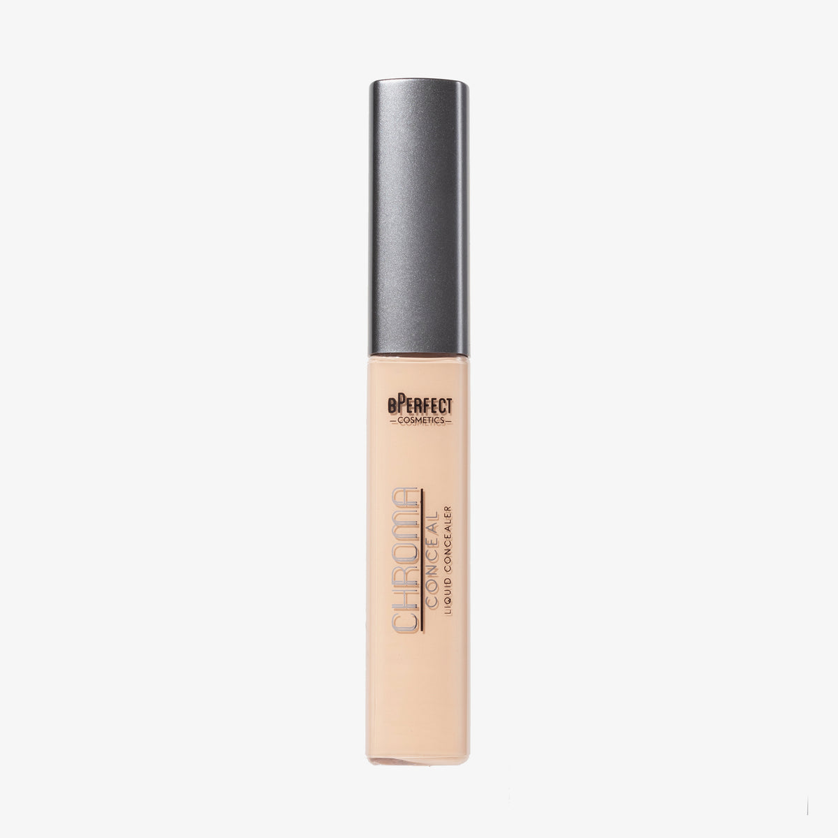 Eine Tube Chroma Conceal Liquid Concealer in hellem Farbton N4, grauer Kappe und durchsichtigem Körper.